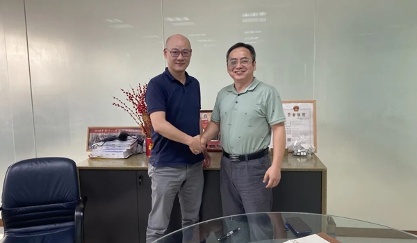 E世博esball中国与Transfer Oil 签署战略相助关系